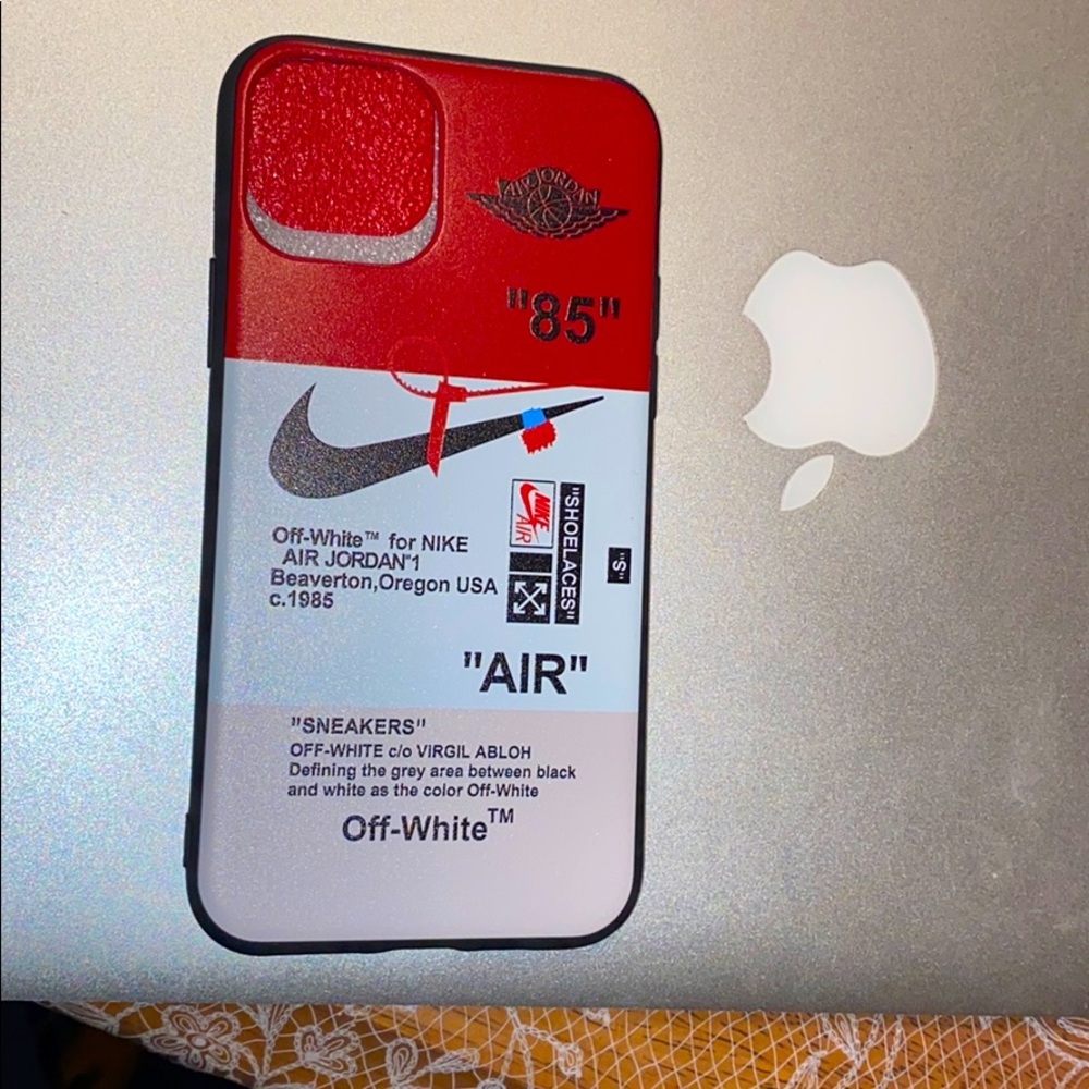 Brand New Nike Air iPhone 11 Pro Case